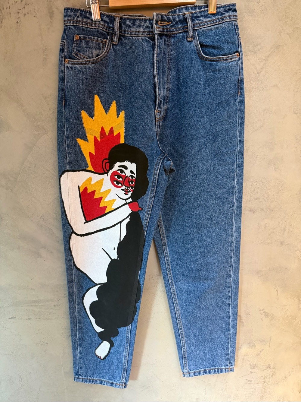 Zara Trafaluc High Waist Jeans with Hand-Painted Graphic Art Sz 6